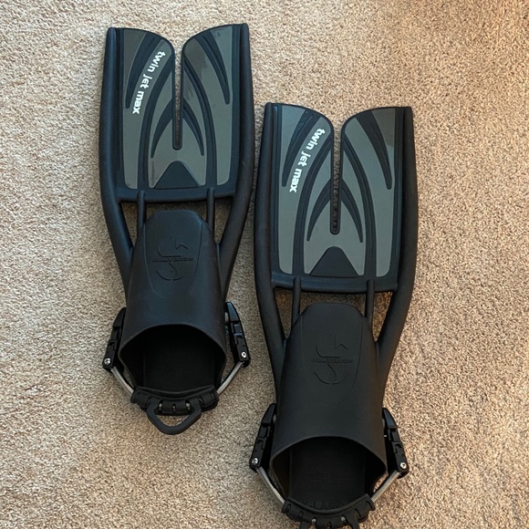 Scubapro Twin Jet Max Open Heel Split Fins